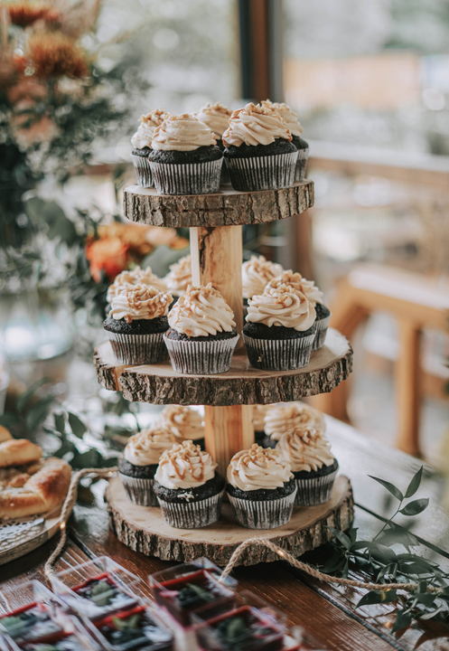 Snickers cupcakes – Sladké od Natálky